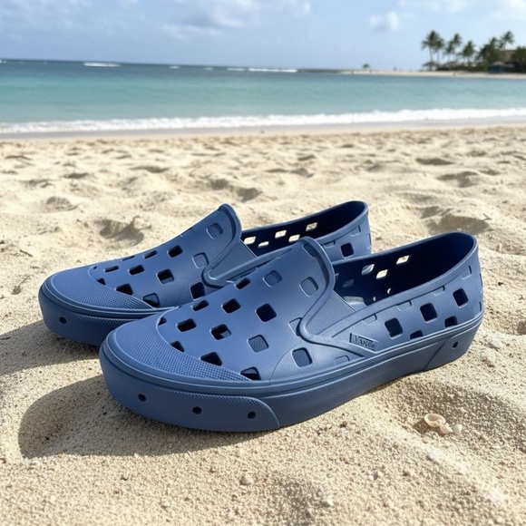 Vans blue rubber slip on water sandals men size 11 No box main image 5
